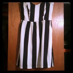 Strapless Black/White Striped Mini Dress